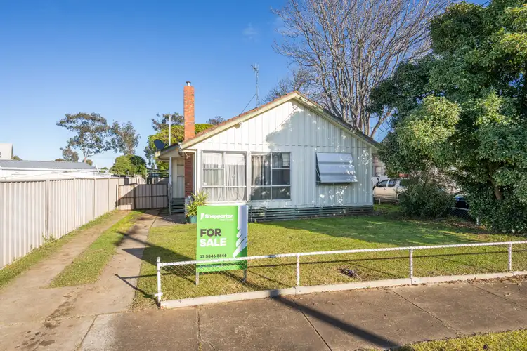 Second view of Homely house listing, 18 Hicken Crescent, Shepparton VIC 3630