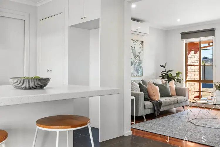Sixth view of Homely house listing, 2/40 Chris Court, Hillside VIC 3037