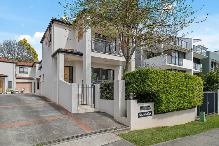Main view of Homely townhouse listing, 1/77 Depper Street, St Lucia QLD 4067