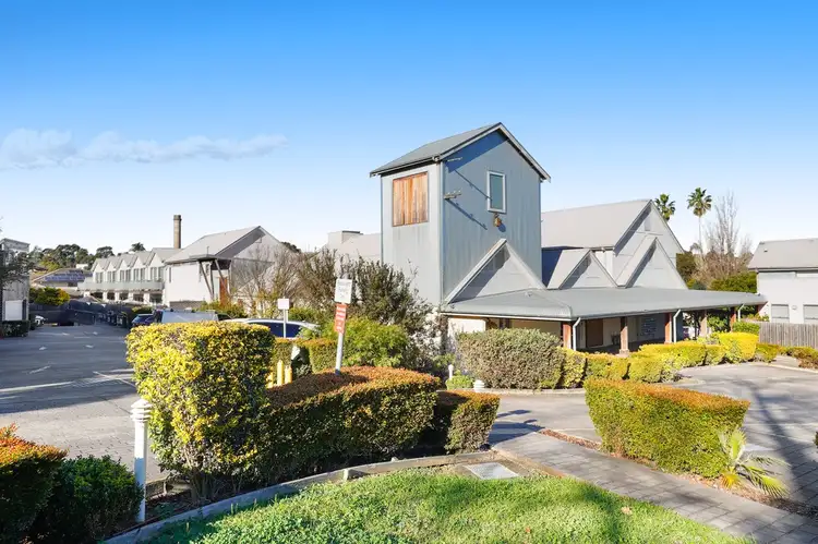 44 Barossa Drive