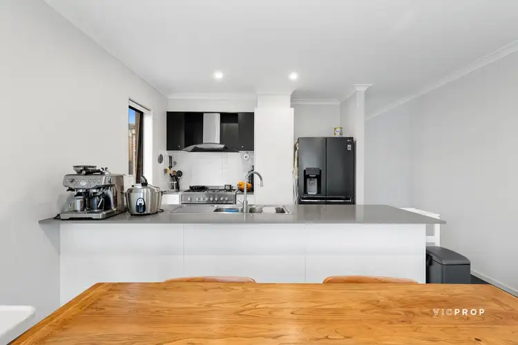 Fifth view of Homely house listing, 27 Henderson Drive, Tarneit VIC 3029