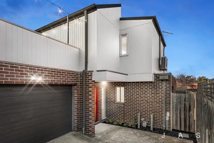 4/27 Gordon Street, Footscray VIC 3011
