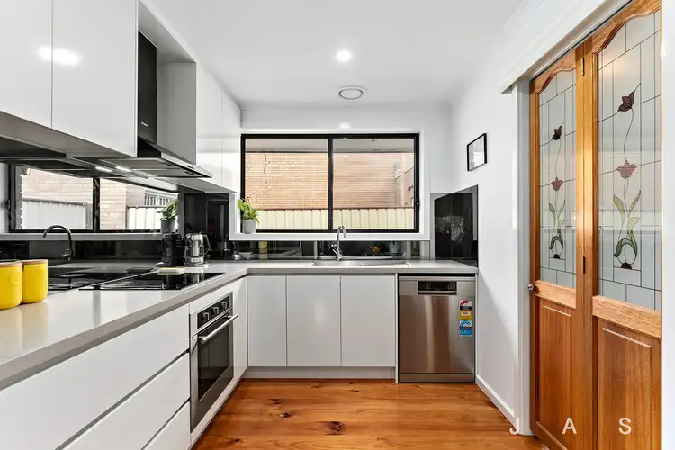 Fourth view of Homely villa listing, 2/27 Vernon Street, South Kingsville VIC 3015