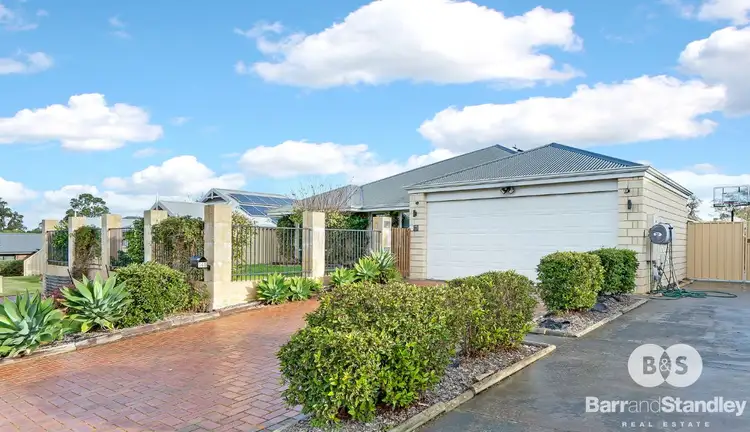 140 Hornibrook Rd, Dalyellup WA 6230