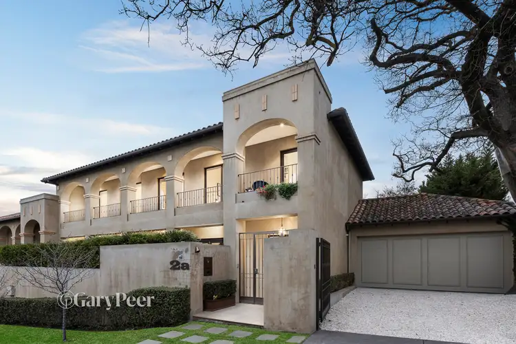 2A Lawnhill Road, Malvern VIC 3144