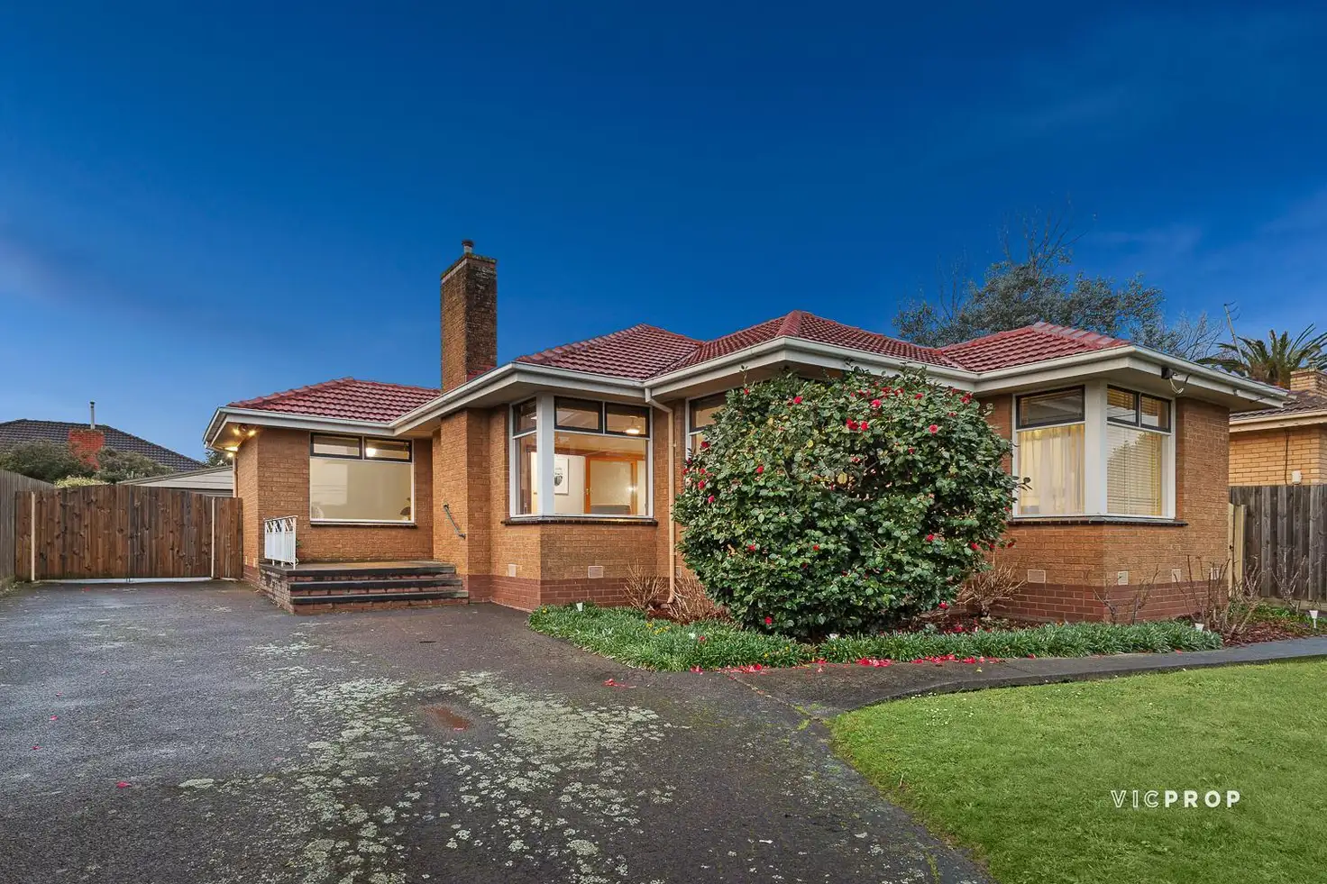 Main view of Homely house listing, 6 Pinnacle Avenue, Ferntree Gully VIC 3156