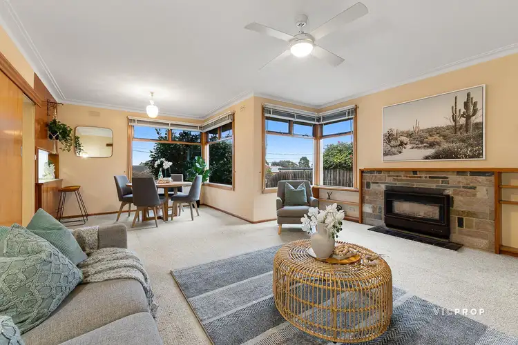 Second view of Homely house listing, 6 Pinnacle Avenue, Ferntree Gully VIC 3156