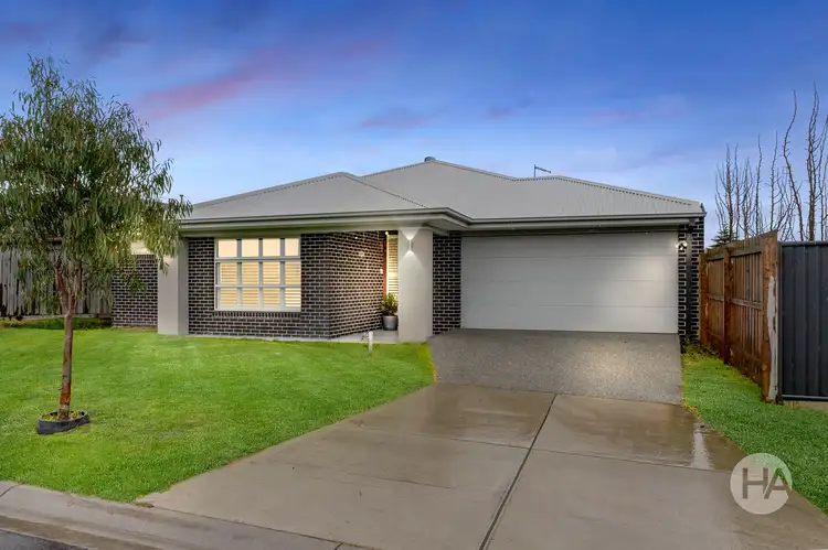 2 Julian Court, Somerville VIC 3912