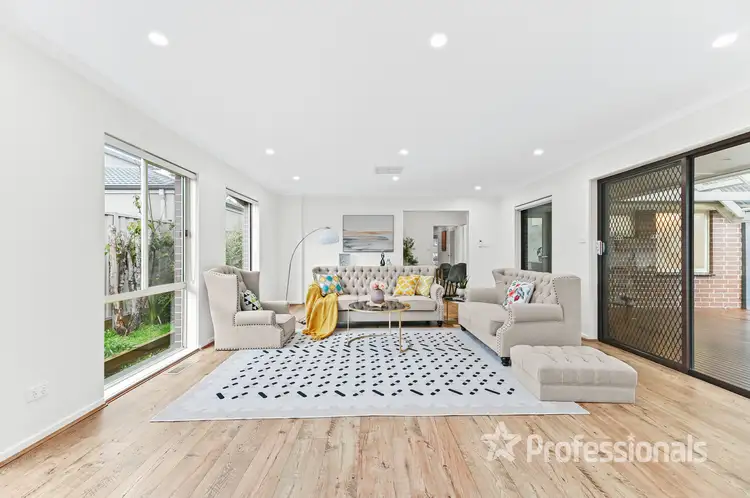 Fifth view of Homely house listing, 33 Linsley Way, Wantirna VIC 3152