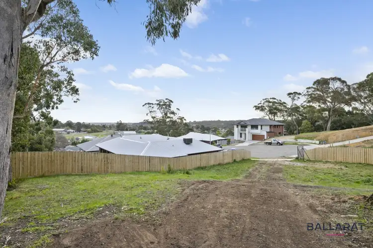 8 Foynes Court, Brown Hill VIC 3350