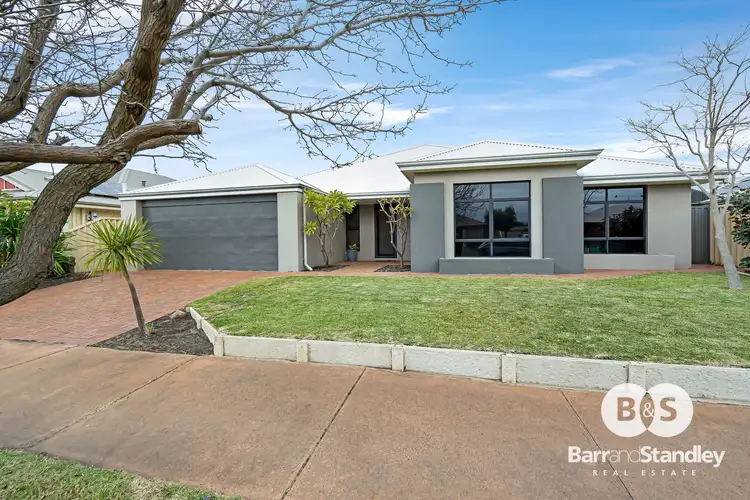 Second view of Homely house listing, 4 Jindalee Way, Millbridge WA 6232