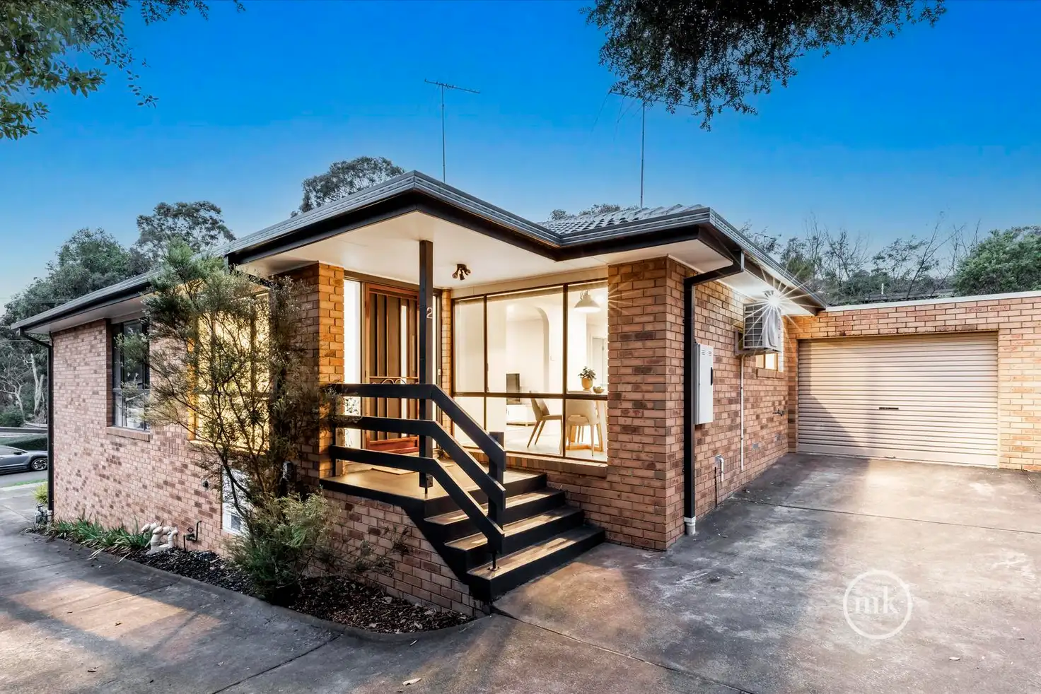 Main view of Homely unit listing, 2/98 Brougham Street, Eltham VIC 3095