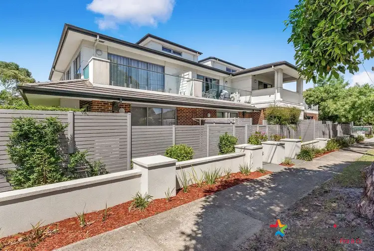 303-305 Huntingdale Road