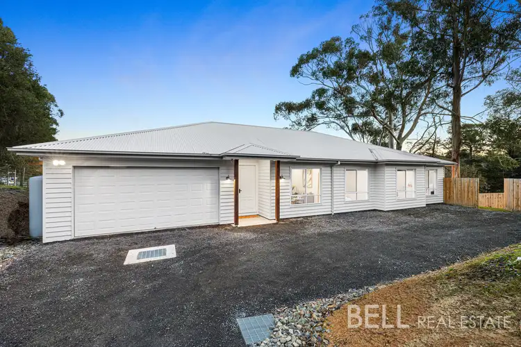 18 English Street, Seville VIC 3139