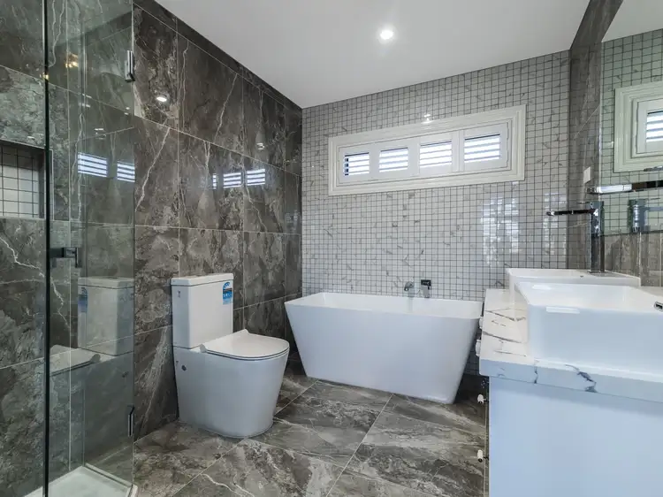 Fourth view of Homely townhouse listing, 2/23 Gregory Street, Oak Park VIC 3046