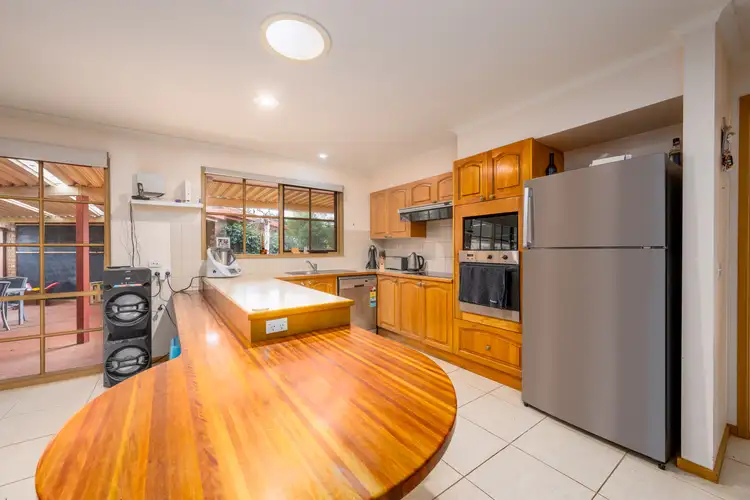 Fifth view of Homely house listing, 5 Sunray Court, Shepparton VIC 3630