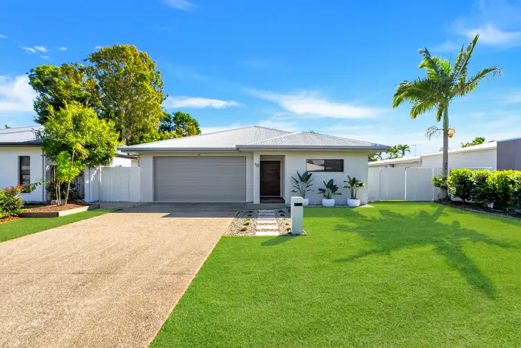 18 Quarterdeck Street