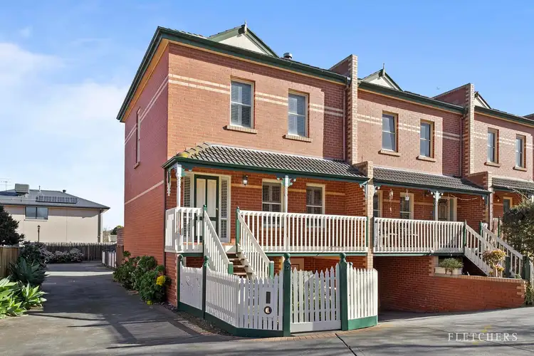 12/296-298 Somerville Road, Kingsville VIC 3012