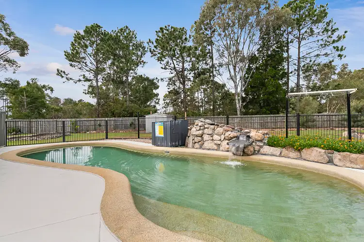 39 Bernborough Way, Ningi QLD 4511