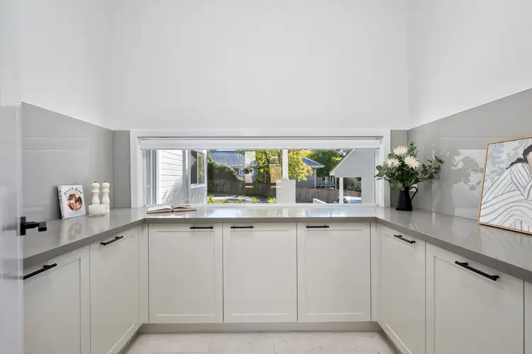Fifth view of Homely house listing, 2/25 Wilson Way, Blaxland NSW 2774