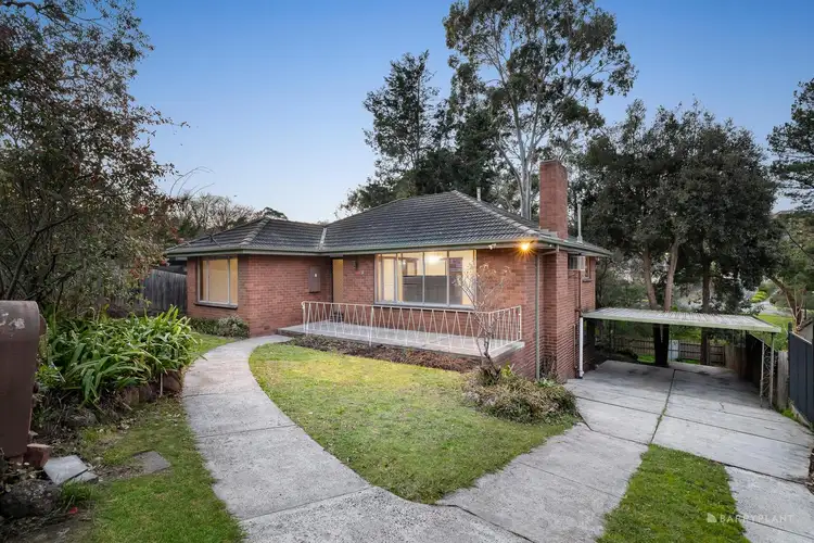 11 Scarborough Drive, Heidelberg VIC 3084