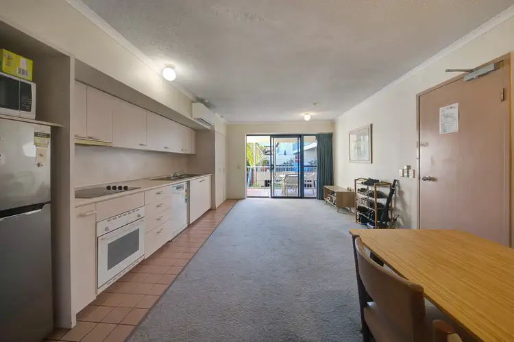 18/2 Waverley Road, Taringa QLD 4068