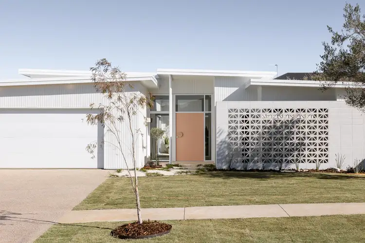 13 McEwan Crescent, Kearneys Spring QLD 4350