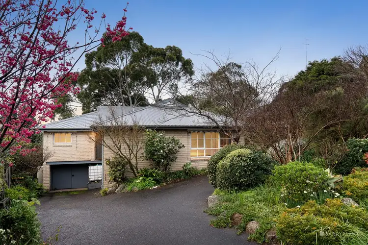 21 Stradmore Avenue, Templestowe VIC 3106