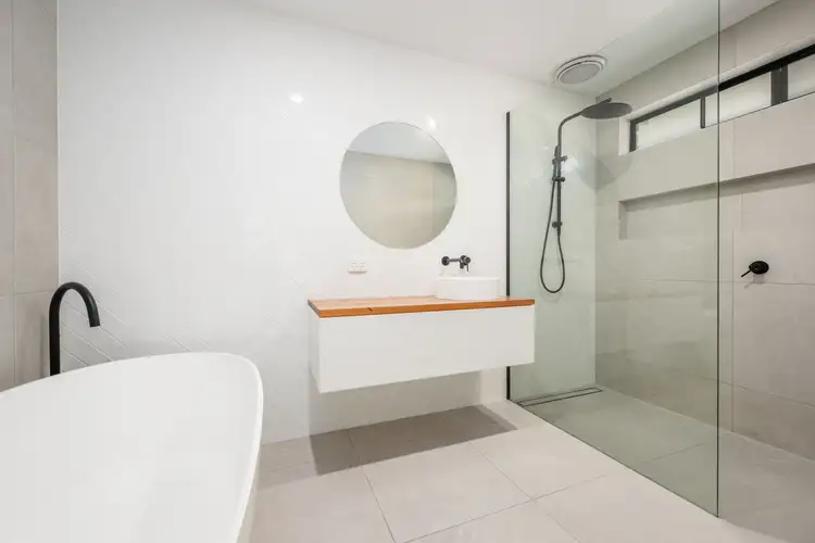 Sixth view of Homely house listing, 18 Solar Court, Shepparton VIC 3630