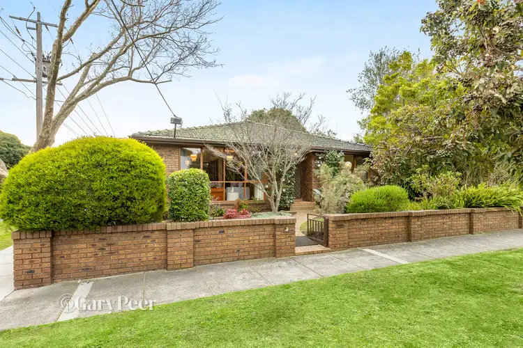 23 Filbert Street, Caulfield South VIC 3162
