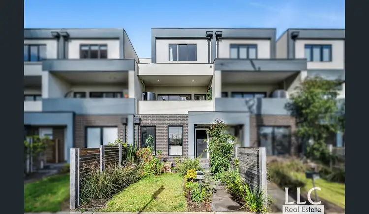 Main view of Homely townhouse listing, 4/309 Bell Street, Bellfield VIC 3081