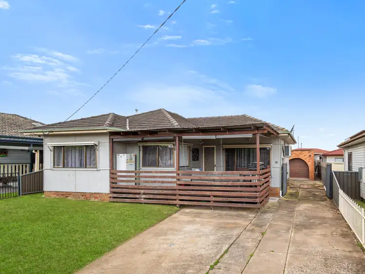 18 Cooinda Street, Colyton NSW 2760