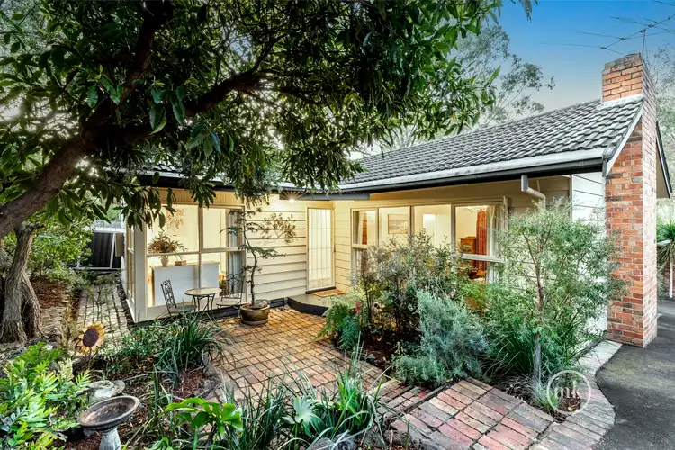1/211 Nepean Street, Greensborough VIC 3088