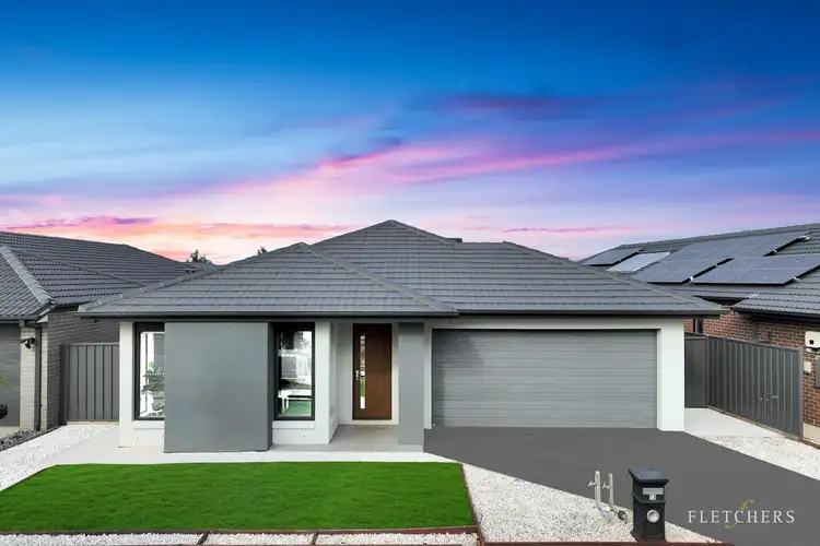 13 Ambien Crescent, Strathtulloh VIC 3338