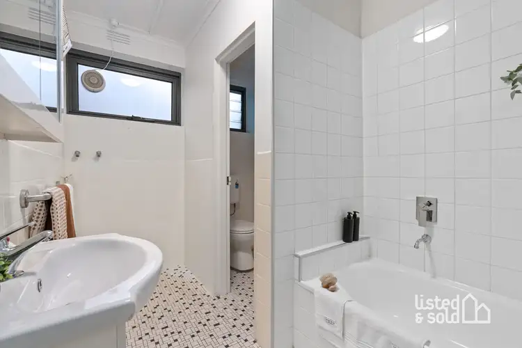 Fourth view of Homely apartment listing, 5/174 Barkly Street, St Kilda VIC 3182
