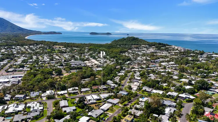6b Talasea Street, Trinity Beach QLD 4879
