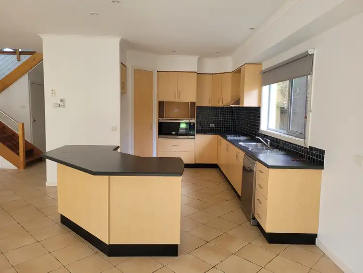 Second view of Homely house listing, 9 Greenview Way, Sanctuary Lakes VIC 3030