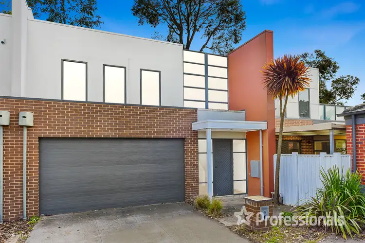 Main view of Homely house listing, 5 Linton Place, Mulgrave VIC 3170