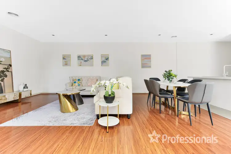 Fourth view of Homely house listing, 5 Linton Place, Mulgrave VIC 3170