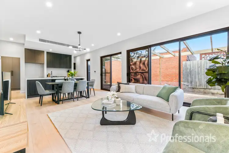 Sixth view of Homely townhouse listing, 3/12 Crosbie Road, Murrumbeena VIC 3163