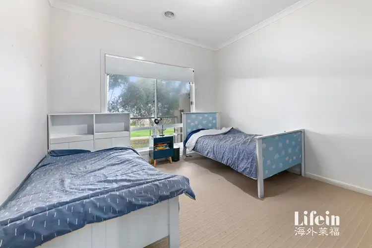Fourth view of Homely house listing, 42 Seafarer Way, Sanctuary Lakes VIC 3030