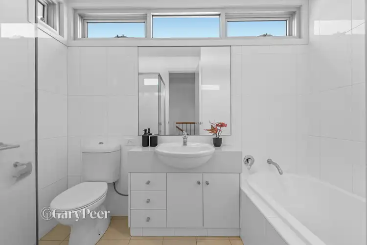 Sixth view of Homely townhouse listing, 2/6 Beech Street, Caulfield South VIC 3162