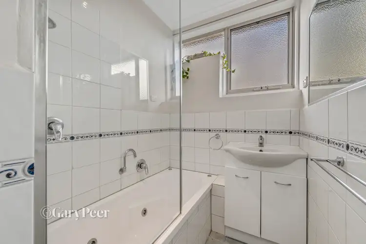 Fifth view of Homely apartment listing, 25/1 The Esplanade, St Kilda VIC 3182