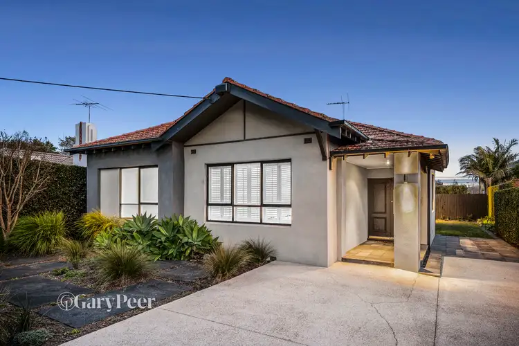 11 Eumeralla Road