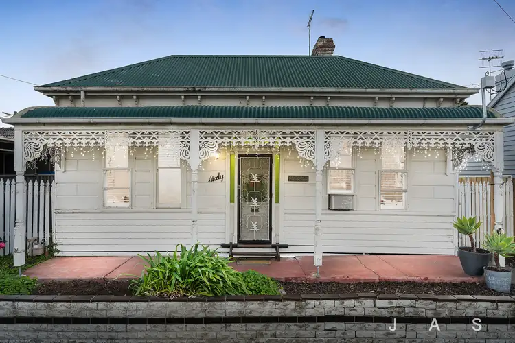 60 Windsor Street, Seddon VIC 3011