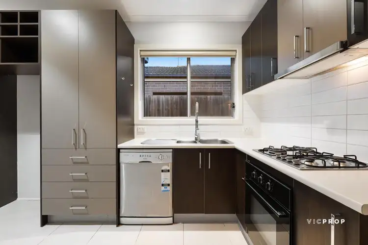 Sixth view of Homely unit listing, 2/35 Memphis Drive, Truganina VIC 3029