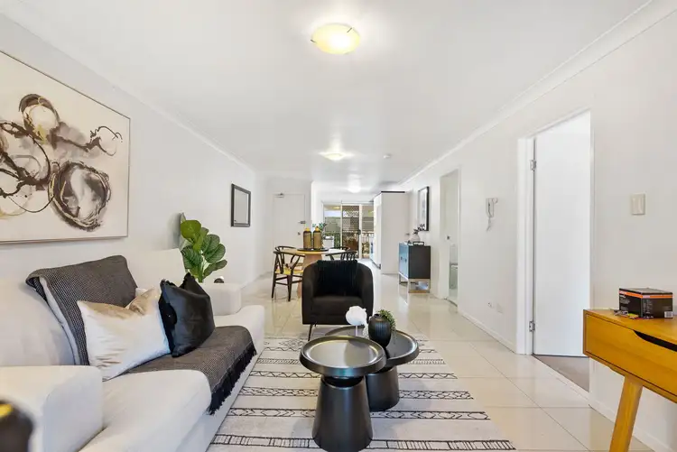 16/11 Croydon Street, Toowong QLD 4066