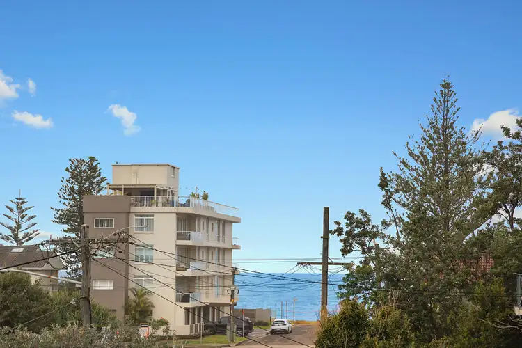 Third view of Homely apartment listing, 5/10 Wetherill Street, Narrabeen NSW 2101
