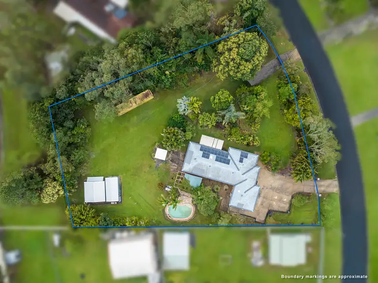 8 Bernborough Way, Ningi QLD 4511