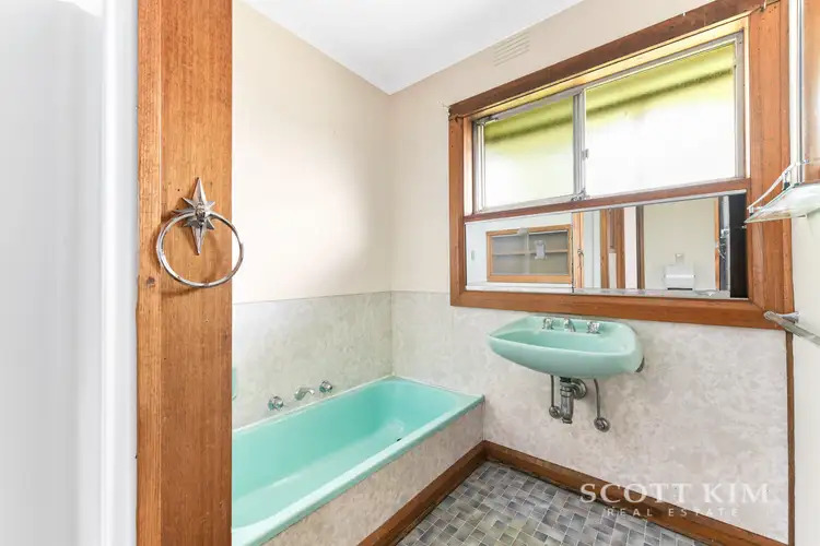 Sixth view of Homely house listing, 20 Avonhurst Drive, Glen Waverley VIC 3150